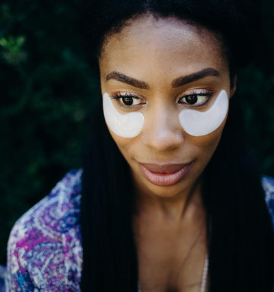 ToGoSpa Coconut Eyes mask In Use mask